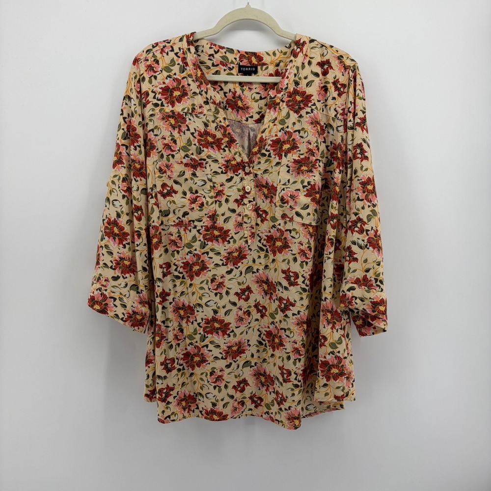 Torrid Womens 3 Multicolor Floral Rayon Blouse Roll Tab Sleeve V-Neck Tunic